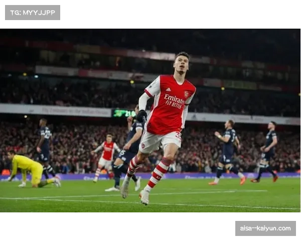 西汉姆20次射门仅3次命中门框范围 射门选择与精度双重问题